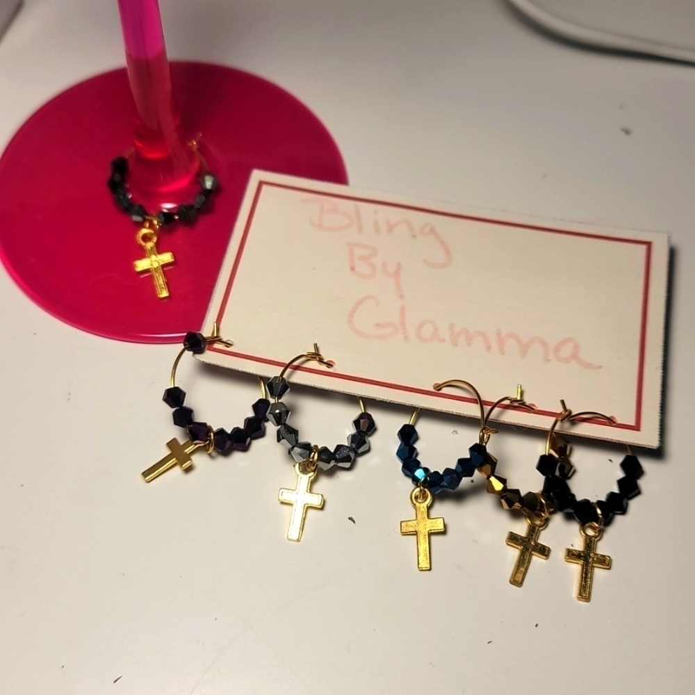 6 Cross Religion Celebration Crystal Wine Charms